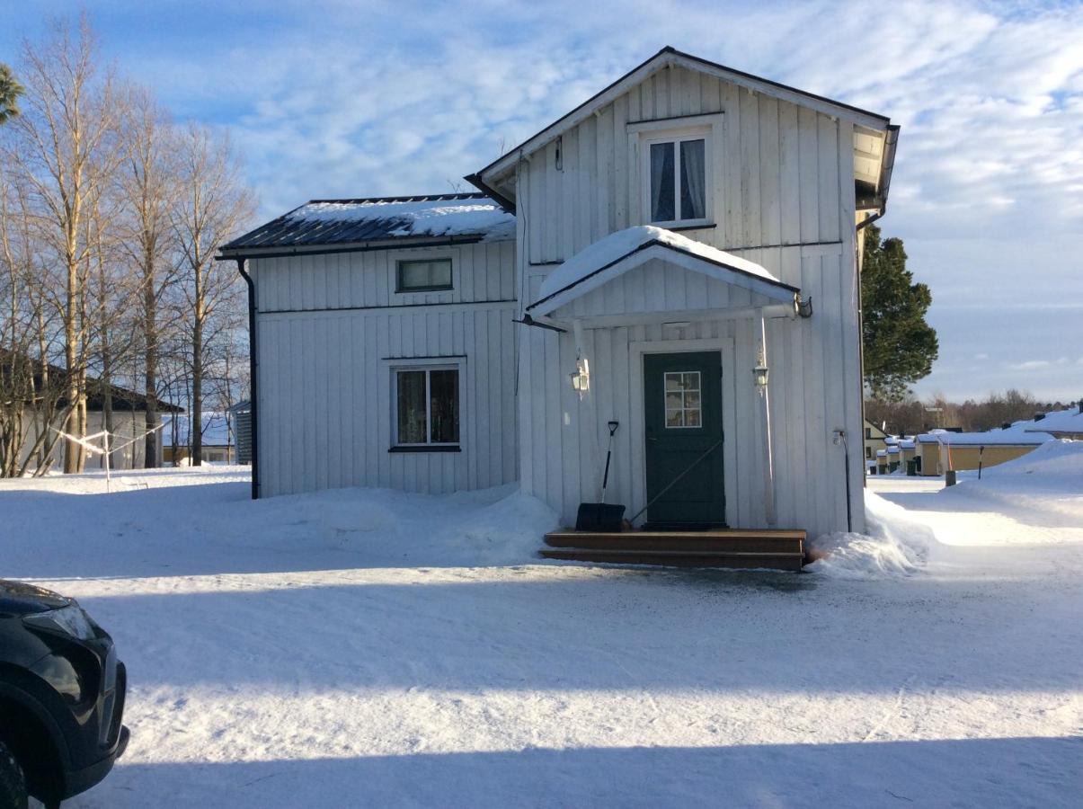 Vita Villan Haparanda  Buitenkant foto